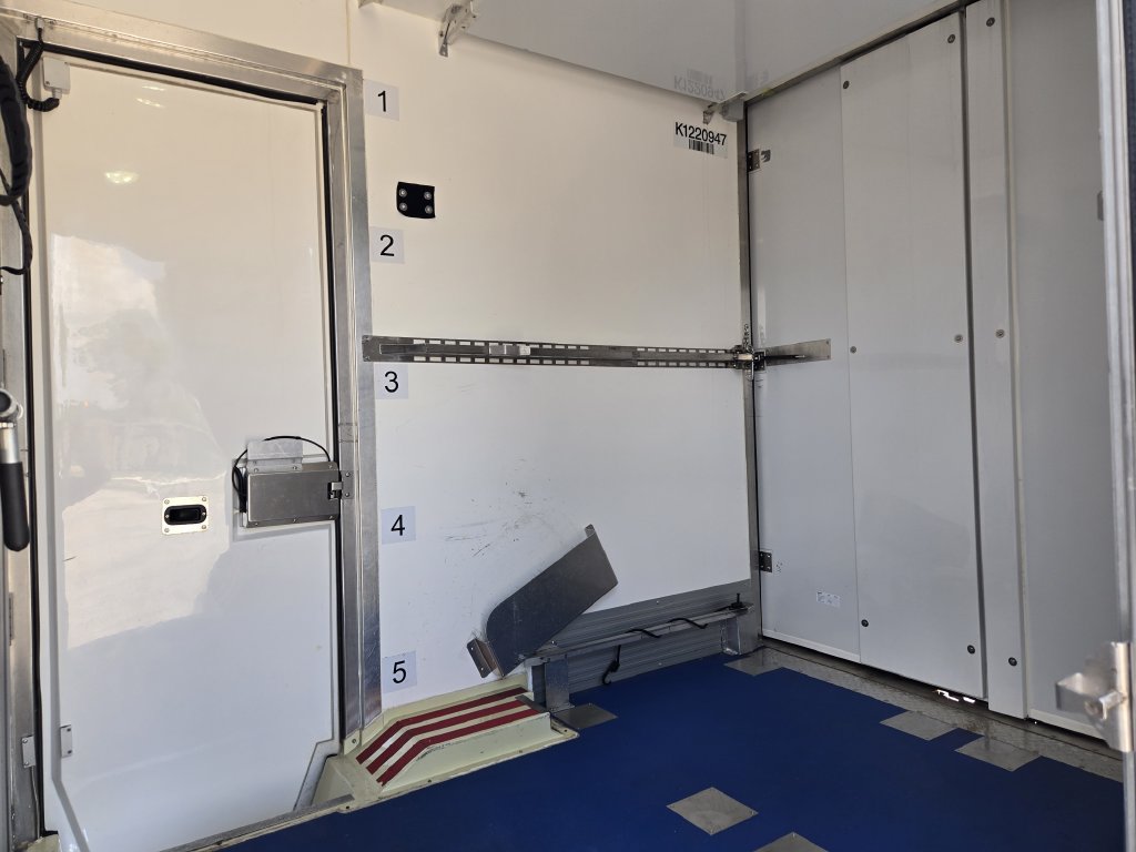 Used 2023 Ford E-350 and Econoline 350 Super Duty w/ Power Windows & Locks Group RWD image 31