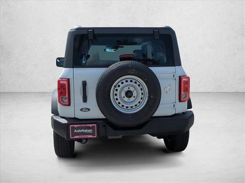 New 2026 Ford Bronco 2-Door AWD/4WD image 2
