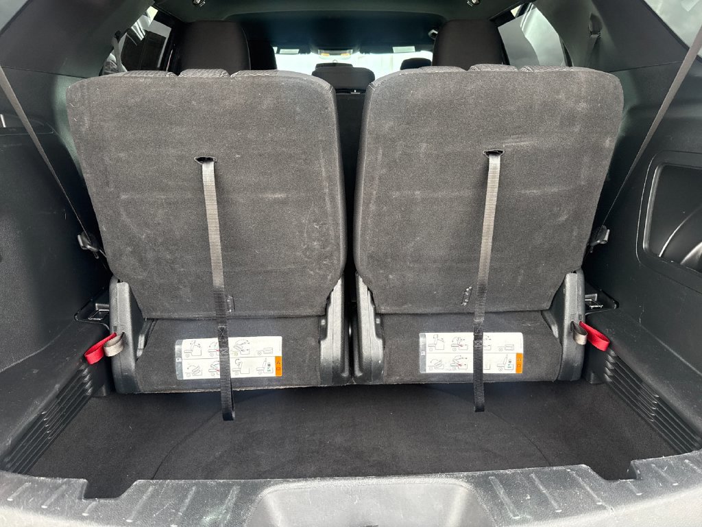 Used 2019 Ford Explorer XLT FWD image 15