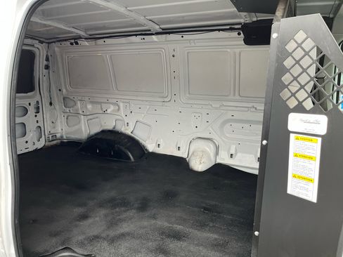 Used 2013 Ford E-250 and Econoline 250 w/ Commercial Cargo Van Pkg image 25