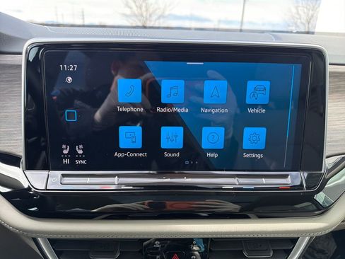 Certified 2025 Volkswagen Atlas SEL Premium R-Line image 21