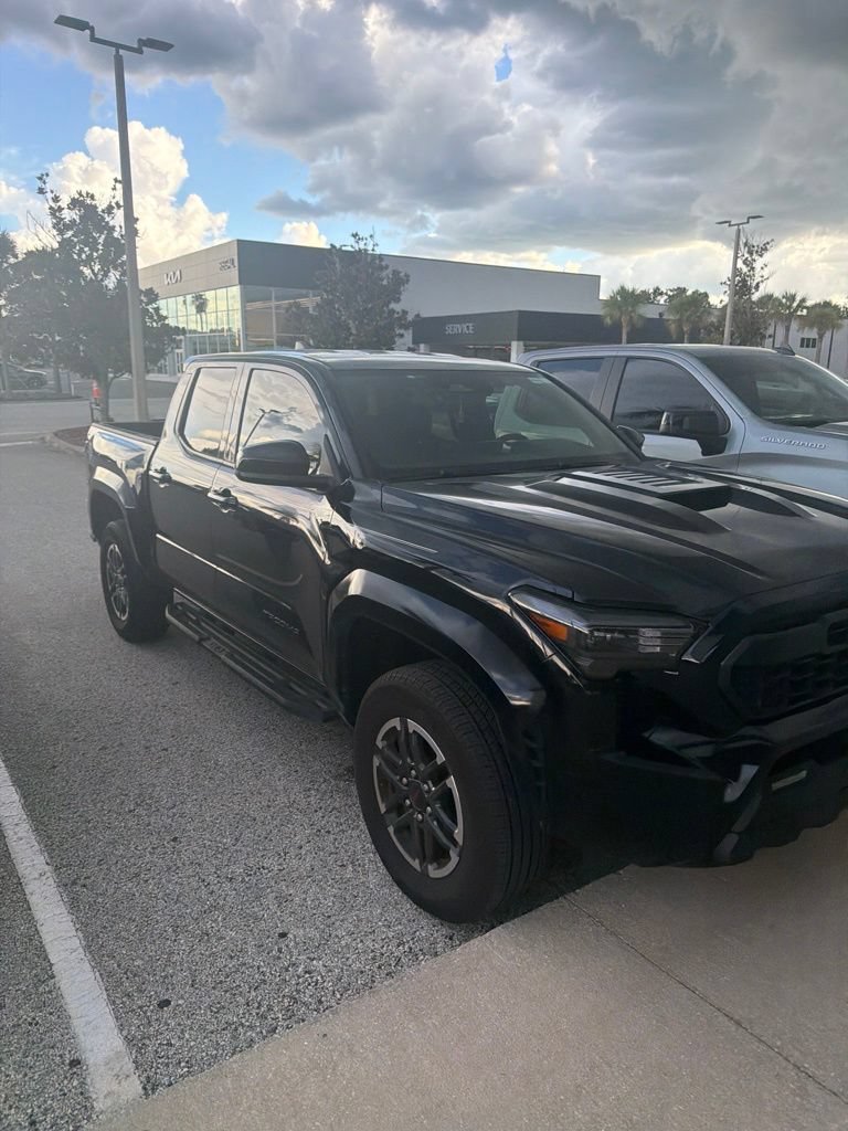 Used 2025 Toyota Tacoma TRD Sport RWD image 1