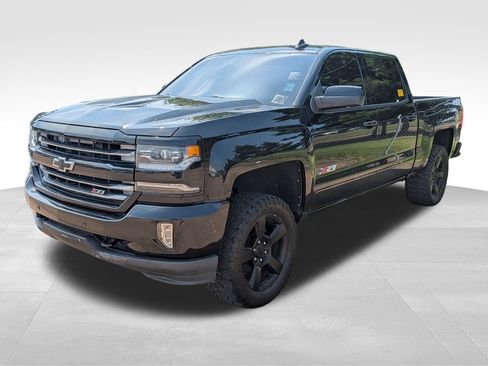 Used 2016 Chevrolet Silverado 1500 LTZ Z71 w/ Realtree Edition AWD/4WD image 12