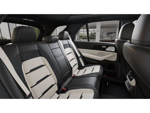 New 2026 Mercedes-Benz GLE 53 AMG 4MATIC image 18