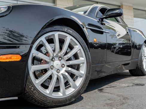 Used 2002 Aston Martin Vanquish image 35