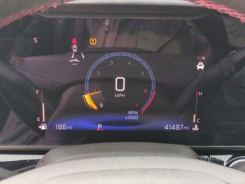 Certified 2024 Chevrolet Trax RS w/ Driver Confidence Package FWD image 11