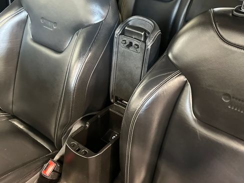 Used 2017 Jeep Renegade Limited AWD/4WD image 22