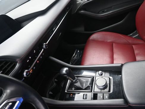 Used 2023 MAZDA MAZDA3 s image 19