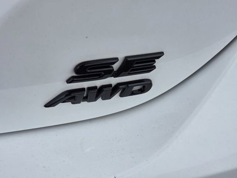 Used 2023 Toyota Camry SE w/ Convenience Package AWD/4WD image 10
