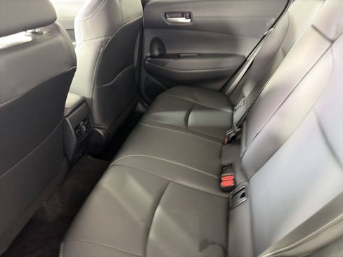Used 2026 Toyota Corolla Cross XLE AWD/4WD image 22