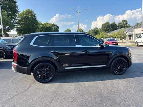 Used 2022 Kia Telluride SX w/ SX Prestige Package AWD/4WD image 6