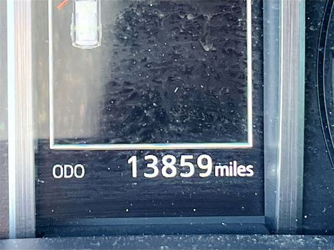 Used 2024 Toyota 4Runner Limited image 12