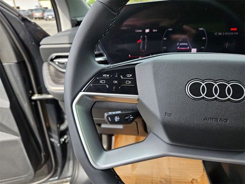 New 2025 Audi Q5 Premium Plus image 11