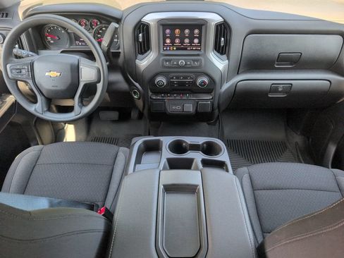 Used 2024 Chevrolet Silverado 1500 Custom AWD/4WD image 31