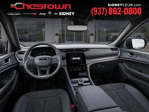 New 2025 Jeep Grand Cherokee L Altitude AWD/4WD image 14