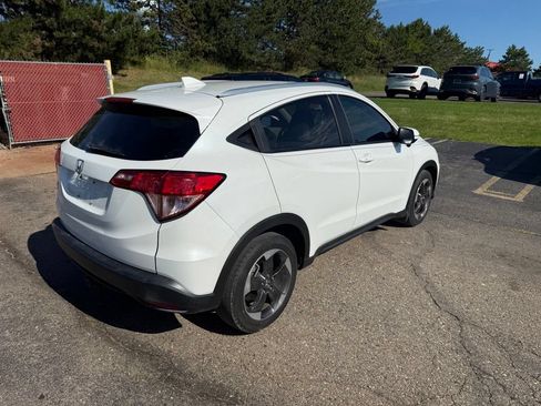 Used 2018 Honda HR-V EX-L image 3