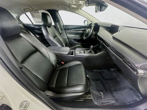 Used 2021 MAZDA MAZDA3 s image 11