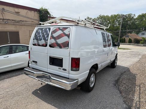 Used 2013 Ford E-250 and Econoline 250 w/ Commercial Cargo Van Pkg RWD image 21