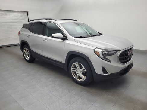 Used 2018 GMC Terrain SLE w/ Driver Convenience Package image 11