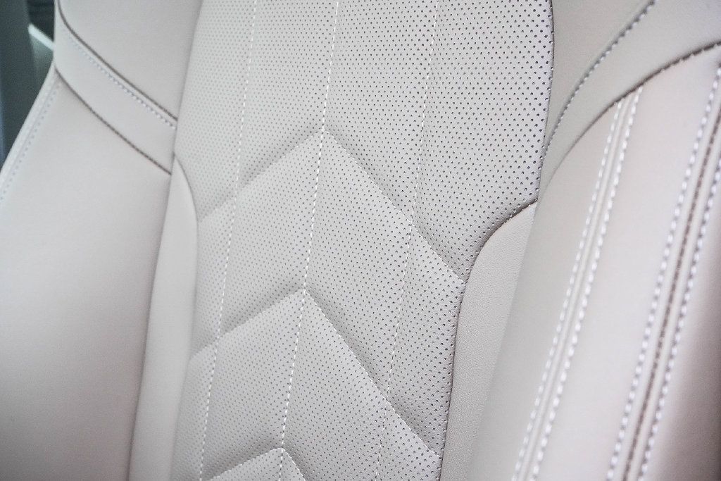 Used 2026 BMW 530i RWD image 24