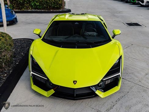 Used 2025 Lamborghini Revuelto AWD/4WD image 6