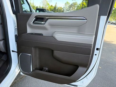 Used 2024 Chevrolet Silverado 1500 LTZ w/ LTZ Convenience Package II RWD image 16