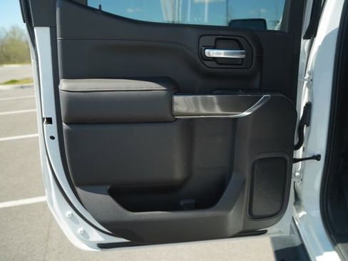 Used 2020 GMC Sierra 1500 AT4 w/ AT4 Premium Package image 17