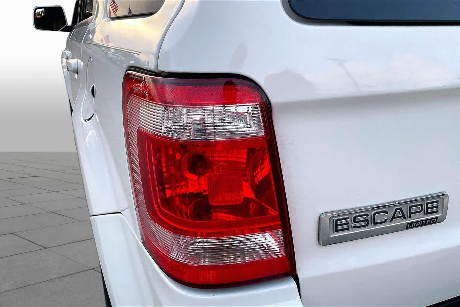 Used 2012 Ford Escape Limited FWD image 29