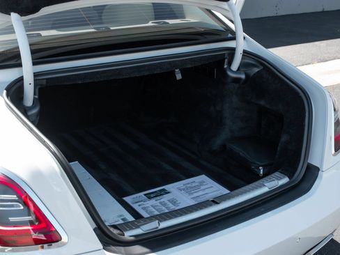 Used 2021 Rolls-Royce Ghost AWD/4WD image 37