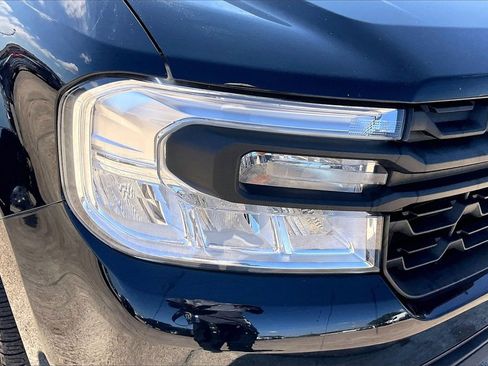 Used 2022 Ford Maverick XL image 33