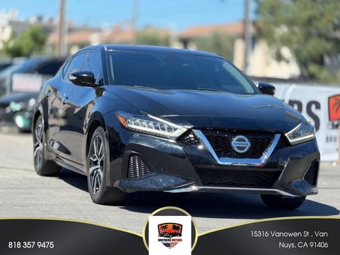 Used 2021 Nissan Maxima 3.5 SV w/ Floor Mat Group FWD image 1