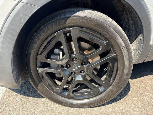 Used 2024 Kia Telluride SX X-Line AWD/4WD image 13