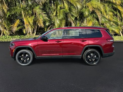 New 2026 Jeep Grand Cherokee L Limited RWD image 2