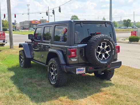 Used 2021 Jeep Wrangler Unlimited Rubicon w/ LED Lighting Group AWD/4WD image 7