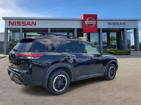 Used 2023 Nissan Pathfinder Rock Creek AWD/4WD image 2