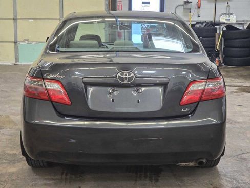 Used 2008 Toyota Camry LE image 16