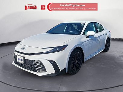 Used 2025 Toyota Camry SE
