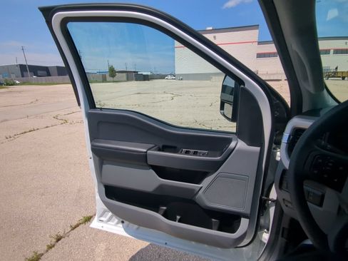 Used 2024 Ford F250 XLT AWD/4WD image 18