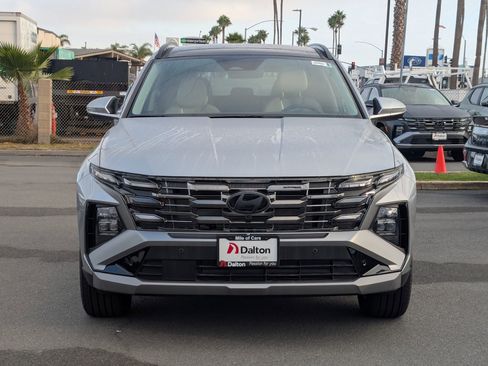New 2025 Hyundai Tucson Limited image 2