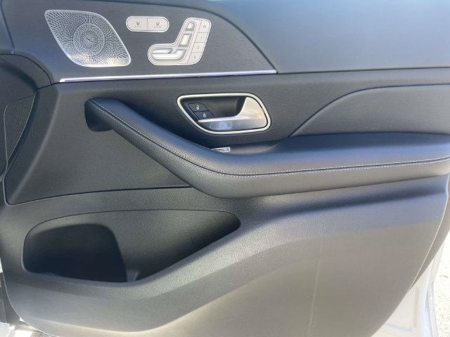 Used 2021 Mercedes-Benz GLE 450 4MATIC image 12