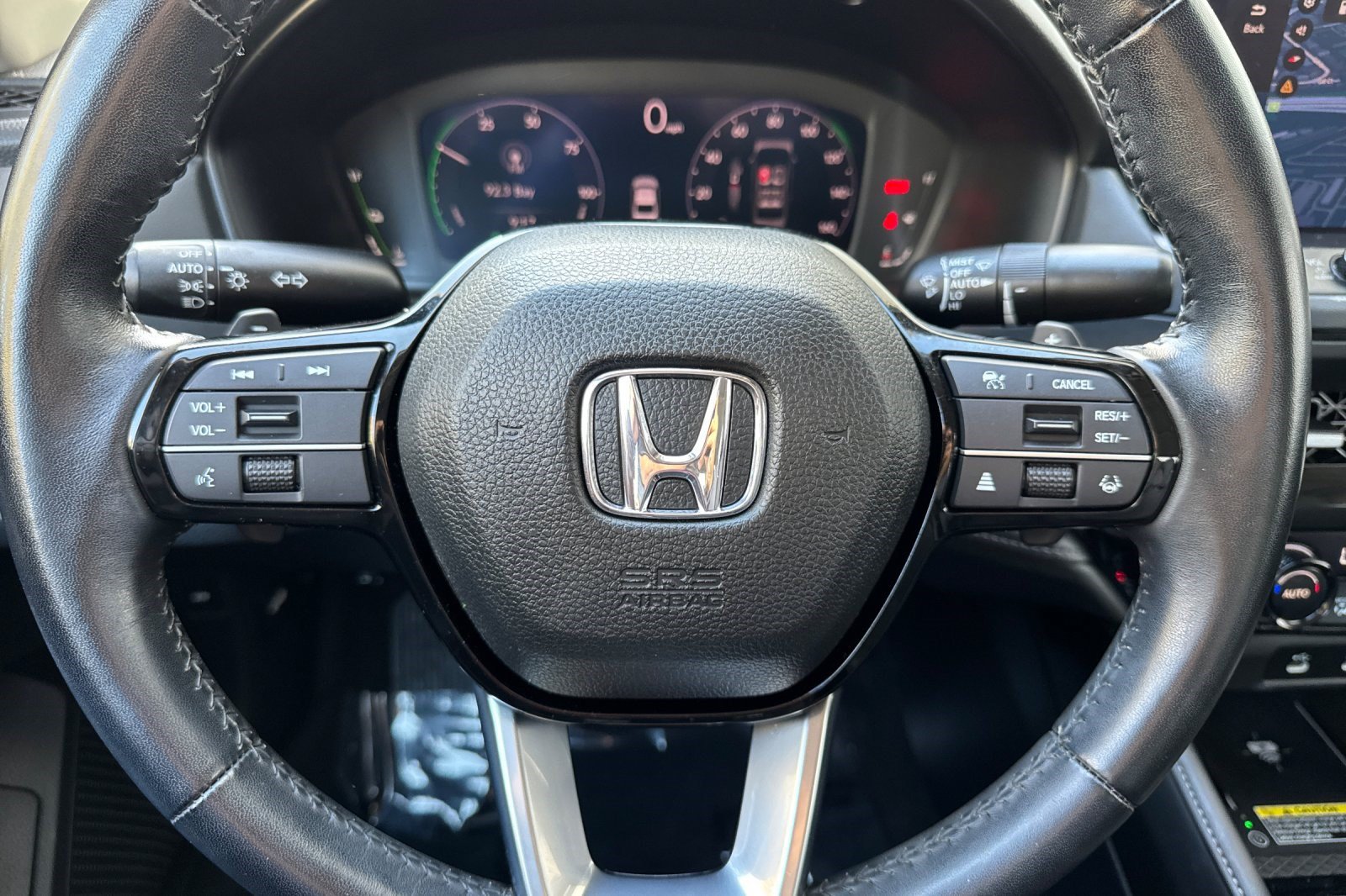 Used 2024 Honda Accord Touring image 11