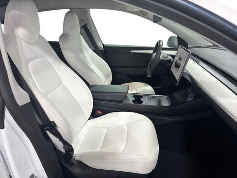 Certified 2023 Tesla Model Y Performance AWD/4WD image 13