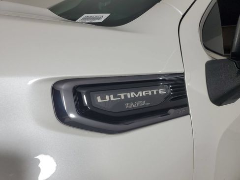 Used 2025 GMC Sierra 1500 Denali Ultimate AWD/4WD image 11