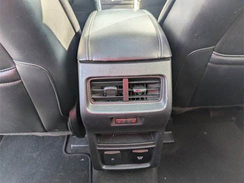 Used 2019 Ford Edge Titanium w/ Equipment Group 301A image 26