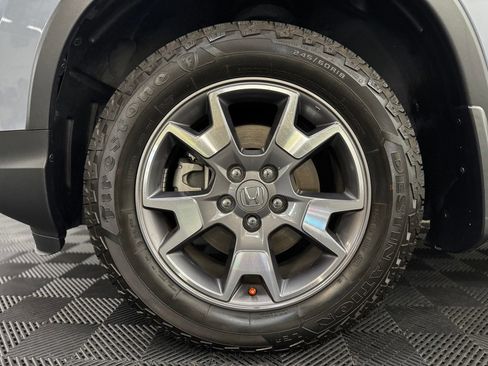 Used 2023 Honda Passport TrailSport image 9