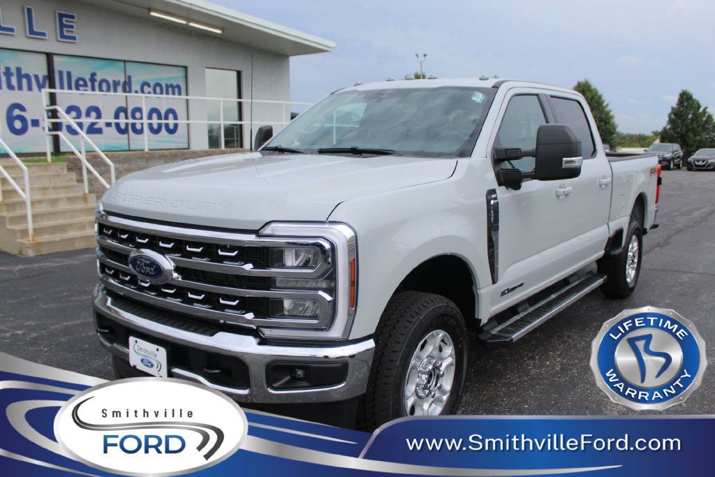 New 2026 Ford F250 XLT w/ XLT Premium Package AWD/4WD image 1