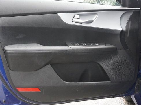 Used 2023 Kia Forte LXS FWD image 15
