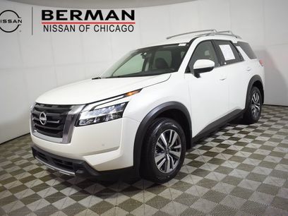 Used 2024 Nissan Pathfinder SL