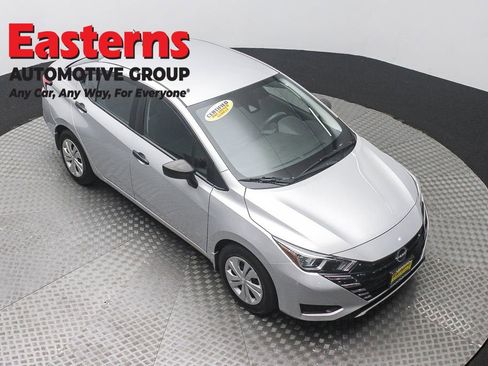 Used 2024 Nissan Versa S w/ Trunk Package FWD image 3
