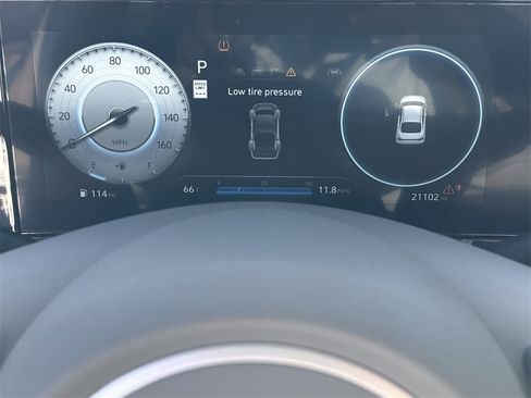 Used 2024 Hyundai Elantra SEL w/ Convenience Package image 26